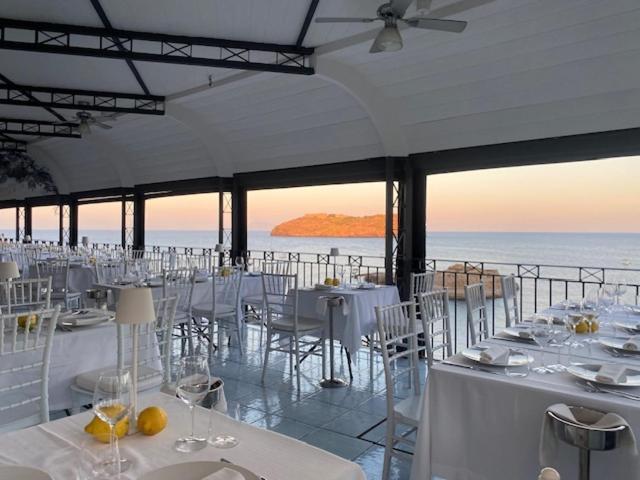 Hotel Villa Iulia 벤토테네 외부 사진