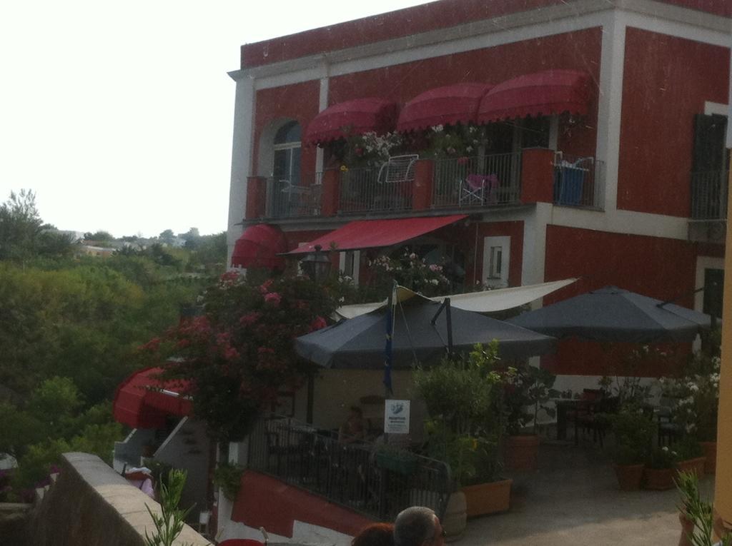 Hotel Villa Iulia 벤토테네 외부 사진