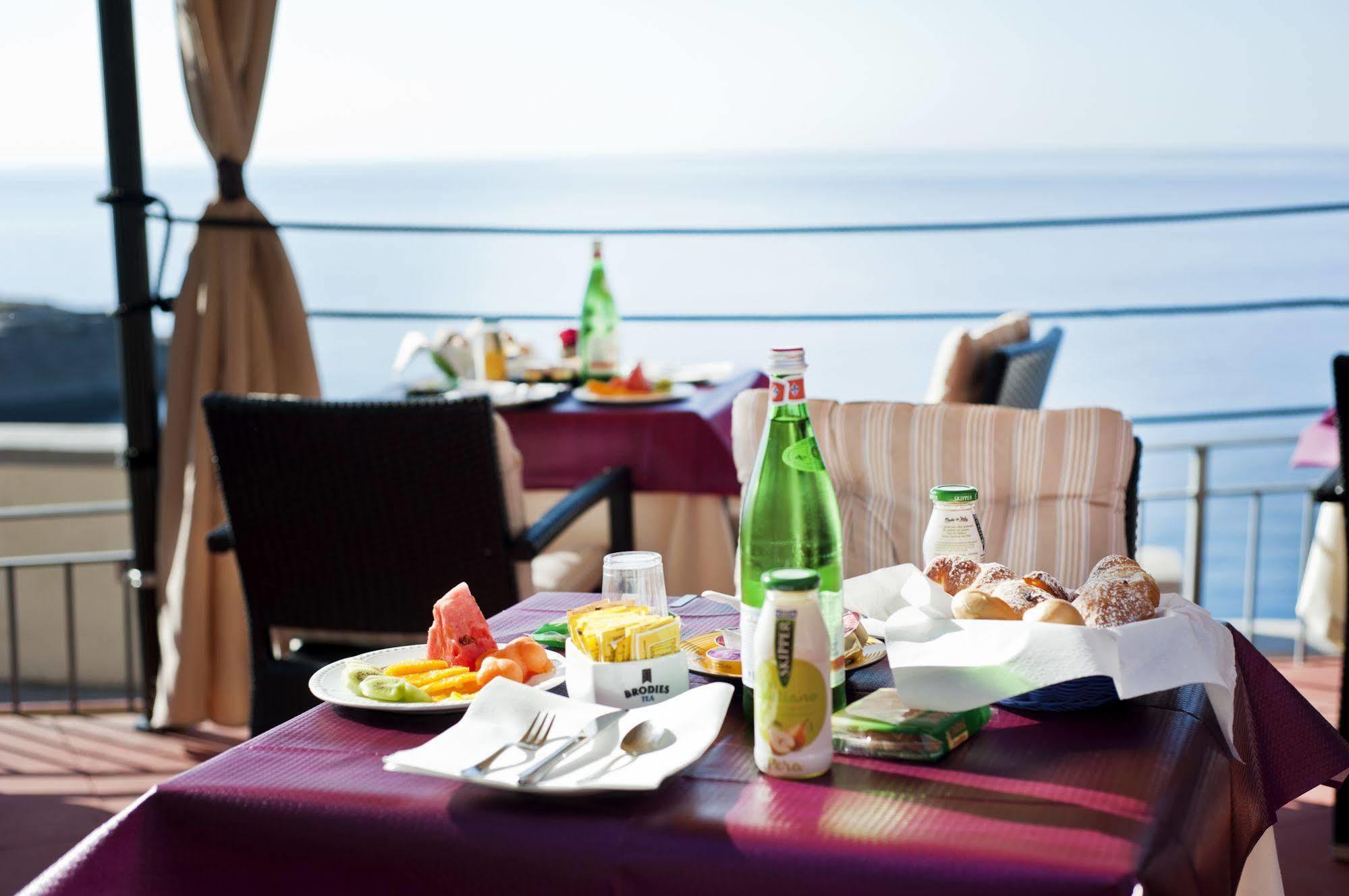 Hotel Villa Iulia 벤토테네 외부 사진